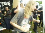 Matscharsch an unschuldigen Frauen abwischen